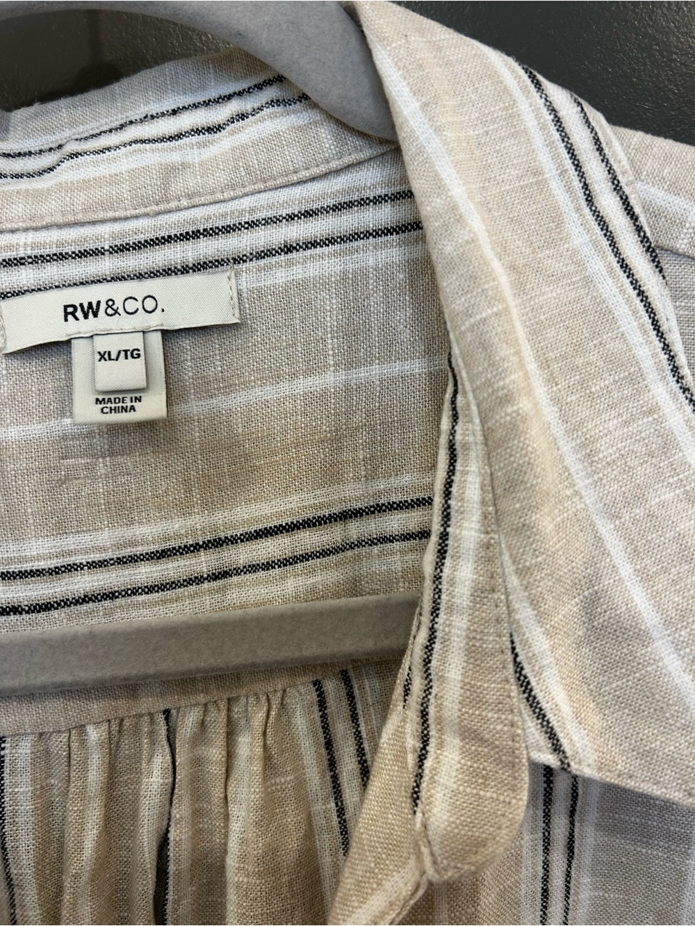 RW&CO. Neutral Striped Linen-Blend Midi Shirt Dress - Beige & Blue - Picture 3 of 4